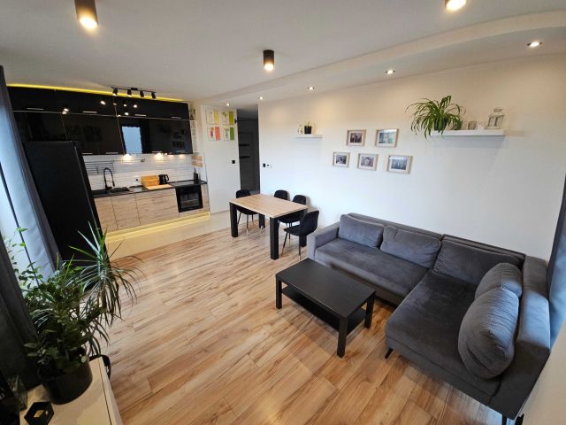 Mieszkanie 3-pokojowe Skórzewo. Zdjęcie 1