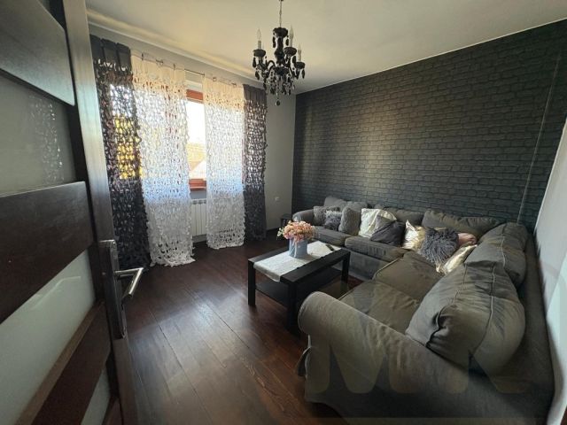 dom wolnostojący, 6 pokoi Poświętno. Zdjęcie 4