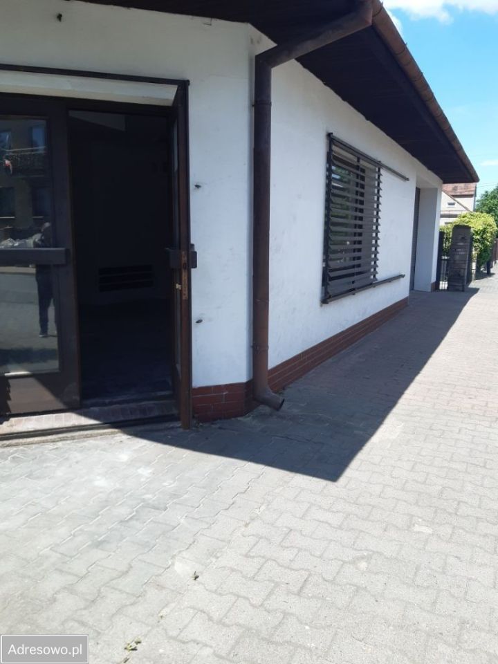 Lokal Częstochowa Raków. Zdjęcie 1