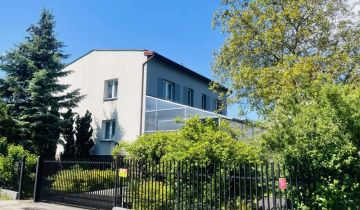 dom wolnostojący, 8 pokoi Zielonka