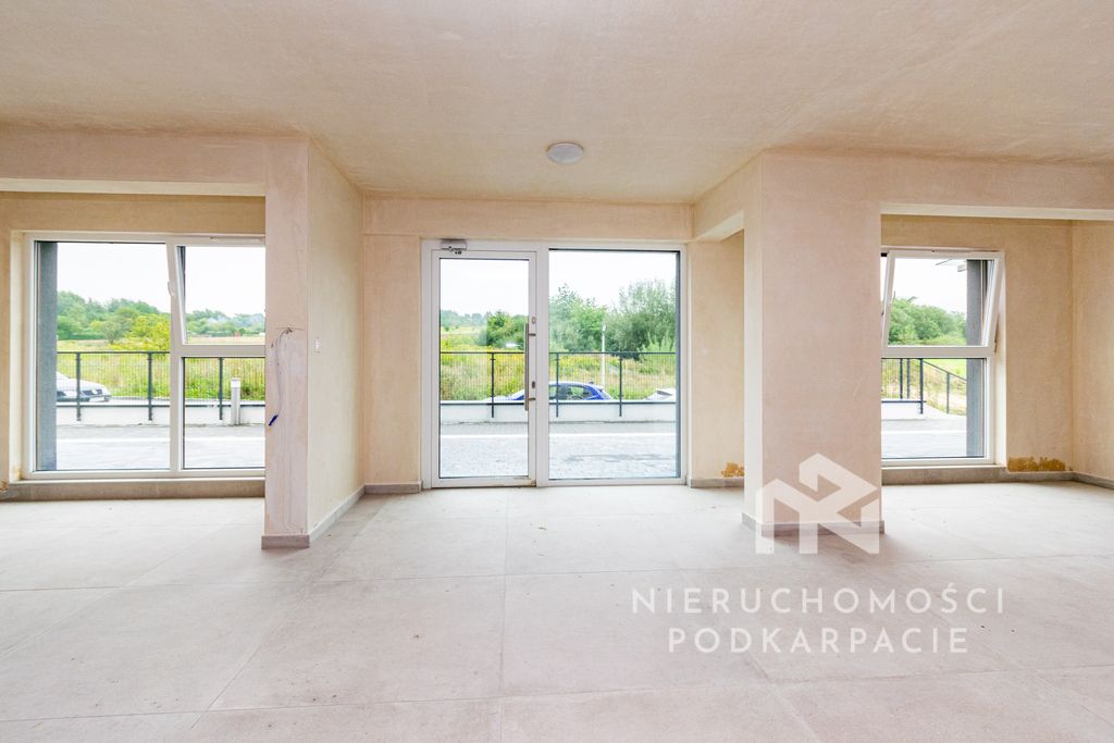 Lokal Rzeszów, ul. Henryka Wieniawskiego. Zdjęcie 6