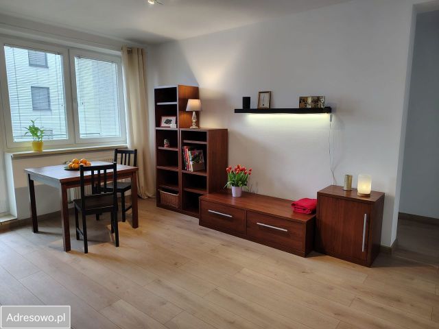 Mieszkanie 2-pokojowe Kraków Dębniki, ul. Krokusowa. Zdjęcie 1