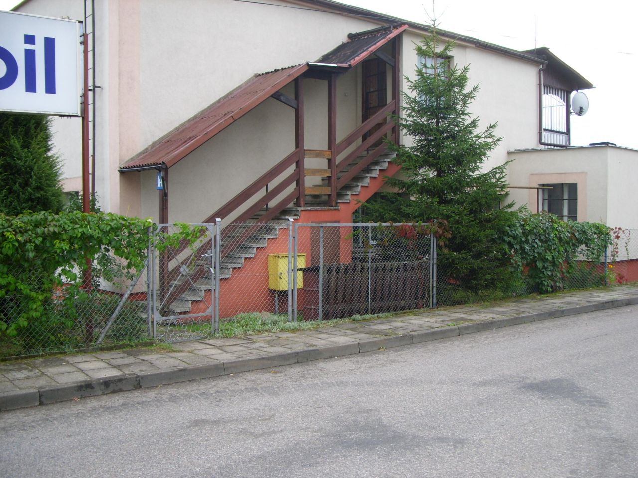 dom wolnostojący, 4 pokoje Człuchów, ul. Henryka Sienkiewicza. Zdjęcie 3