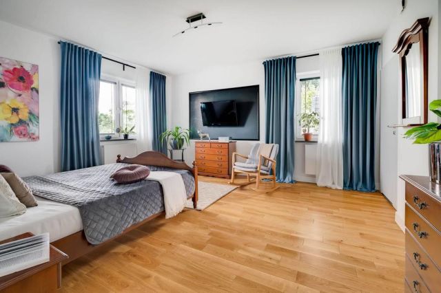 dom wolnostojący, 5 pokoi Brwinów, ul. Powstańców Warszawy. Zdjęcie 10