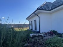 dom wolnostojący, 6 pokoi Dąbcze, ul. Jodłowa. Zdjęcie 1