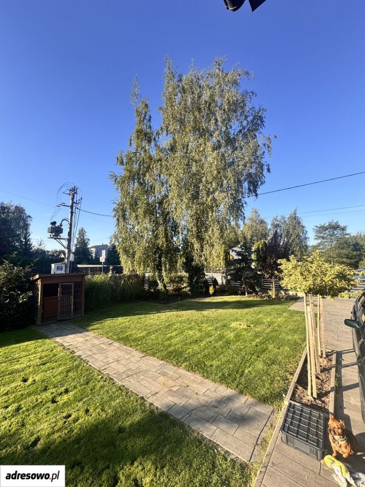 dom wolnostojący, 5 pokoi Chylice, ul. Alpejska. Zdjęcie 13