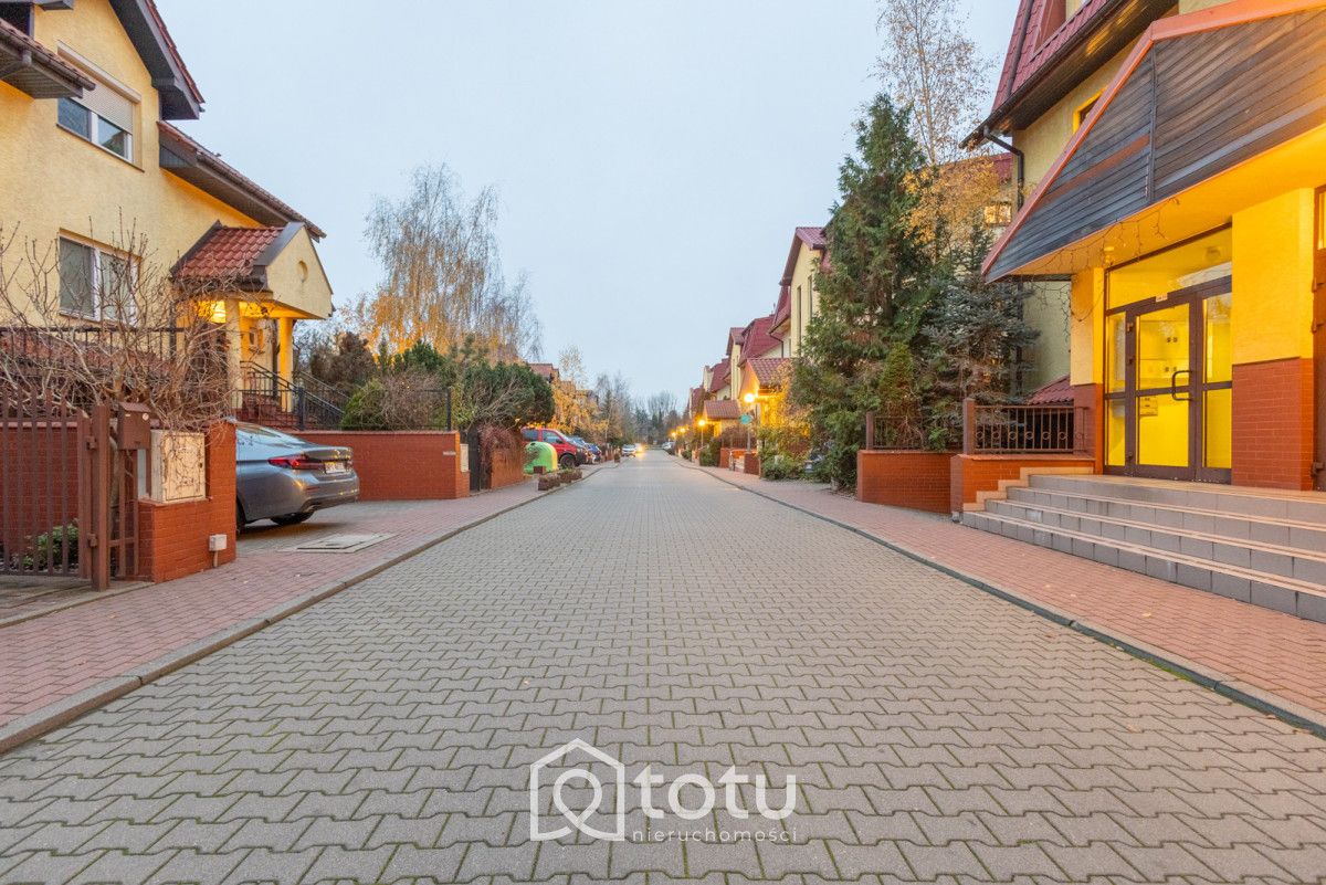 Mieszkanie 3-pokojowe Józefosław, ul. Nad Strumykiem. Zdjęcie 12