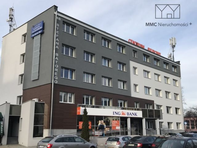 Lokal Chorzów Batory, pl. Stefana Batorego. Zdjęcie 1