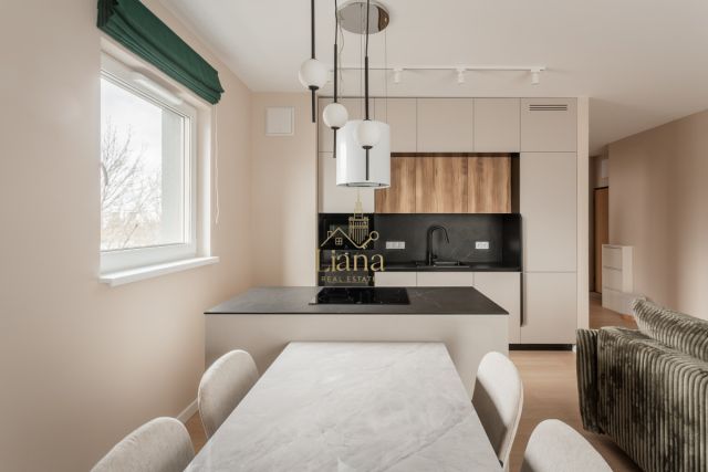 Mieszkanie 3-pokojowe Warszawa Wola, ul. Kolejowa. Zdjęcie 4