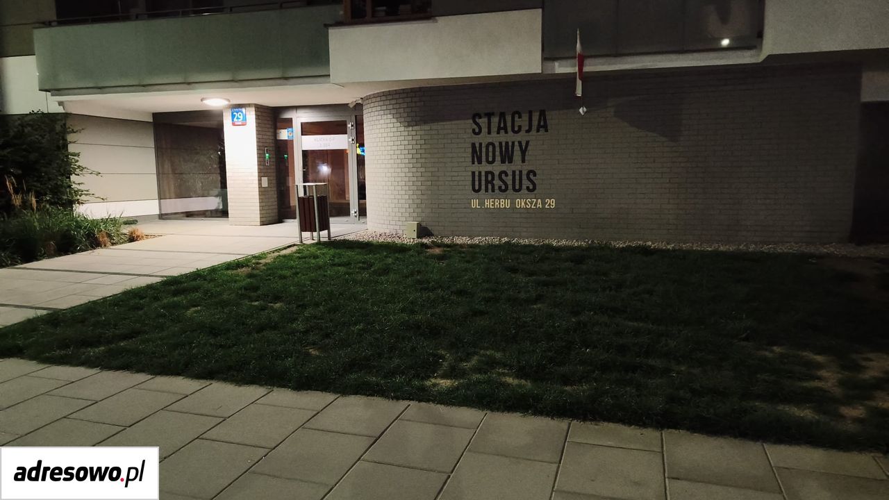 Mieszkanie 4-pokojowe Warszawa Ursus, ul. Herbu Oksza. Zdjęcie 1