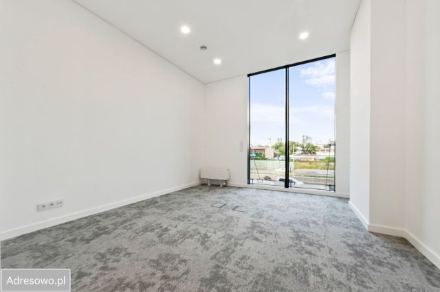 Biuro Warszawa Wola, al. Prymasa Tysiąclecia. Zdjęcie 1