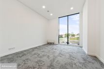 Biuro Warszawa Wola, al. Prymasa Tysiąclecia