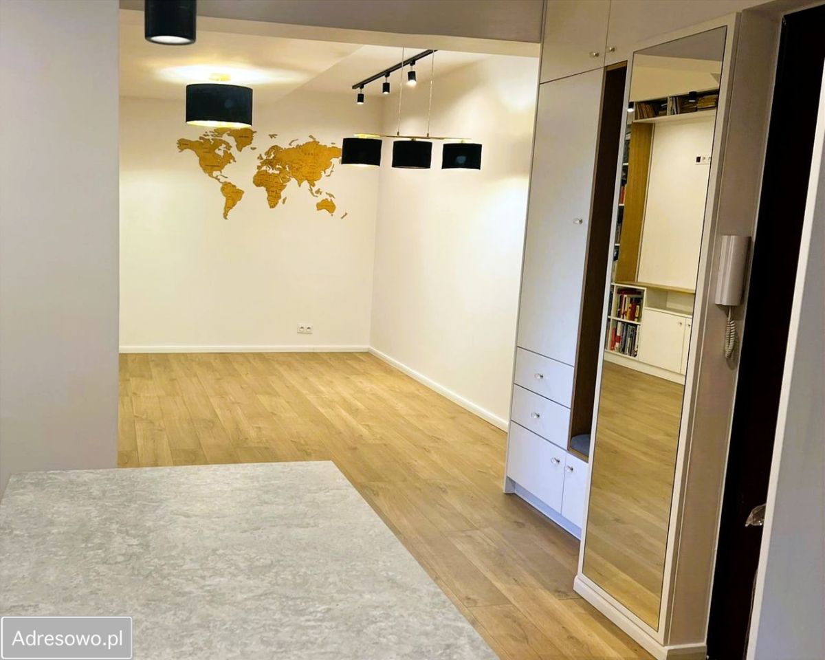 Mieszkanie 4-pokojowe Warszawa Praga-Południe, ul. Gdecka. Zdjęcie 2