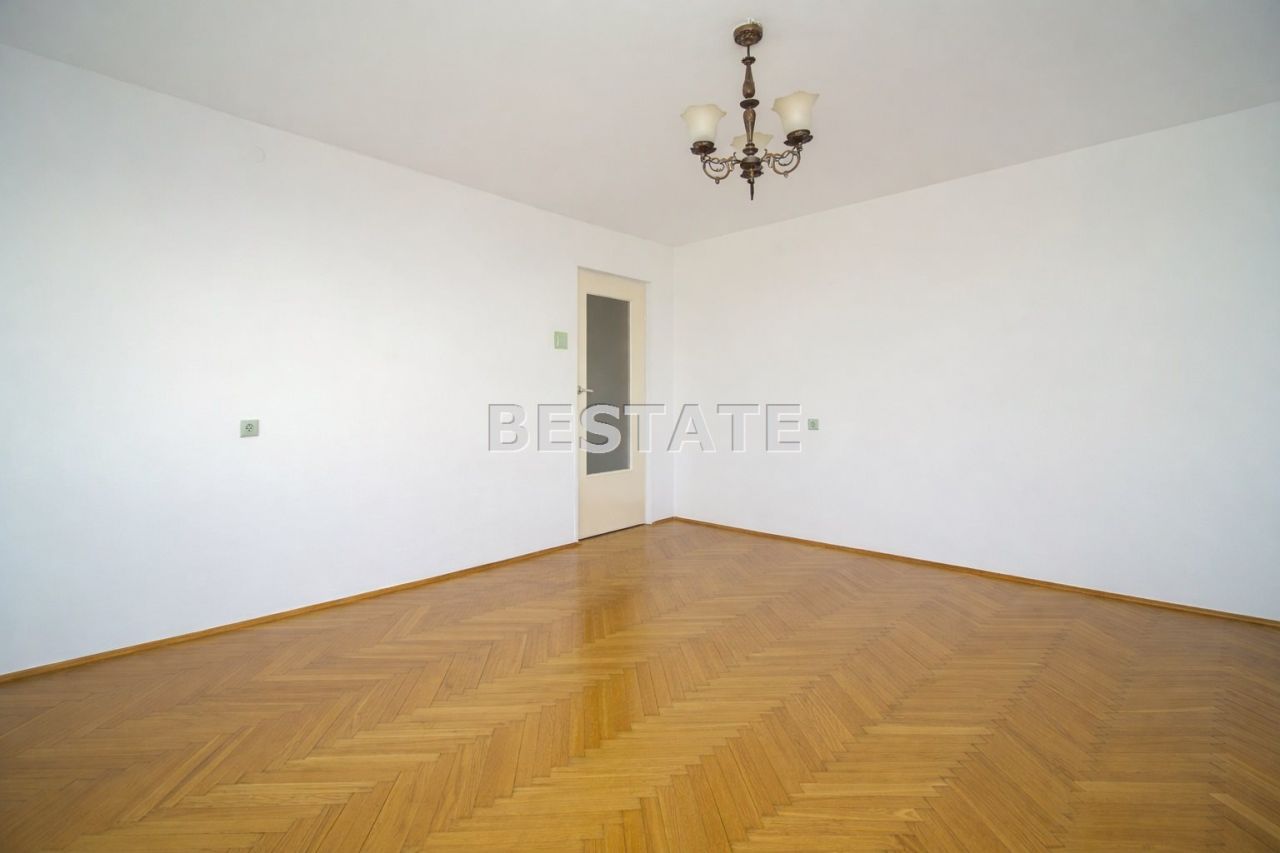 Mieszkanie 3-pokojowe Tarnów Piaskówka, ul. Tadeusza Romanowicza. Zdjęcie 5