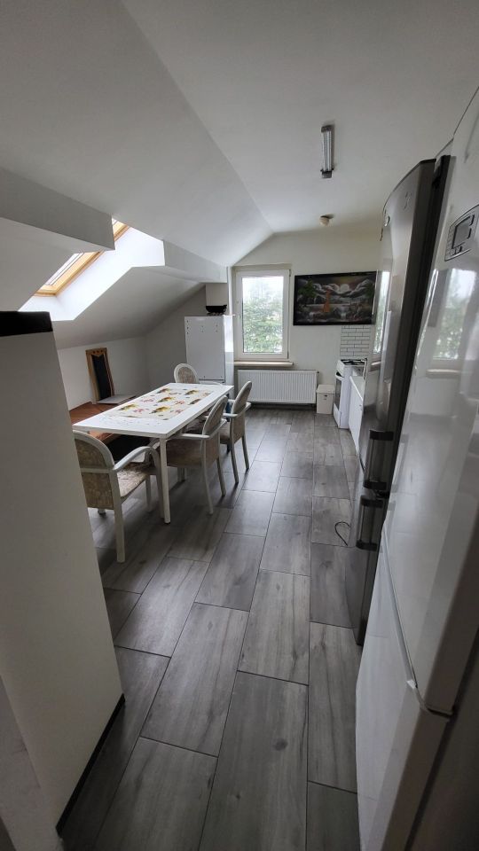 Mieszkanie 8-pokojowe Żdżenice. Zdjęcie 7