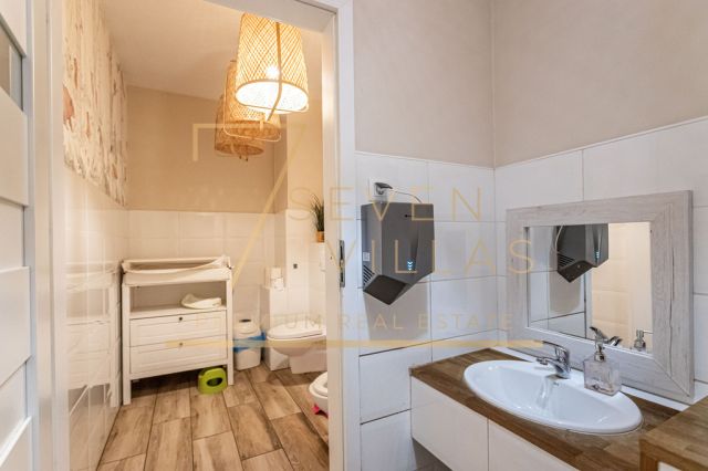 Lokal Warszawa. Zdjęcie 11