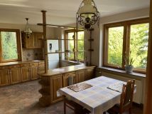 dom wolnostojący, 8 pokoi Nałęczów, ul. Kolejowa. Zdjęcie 1