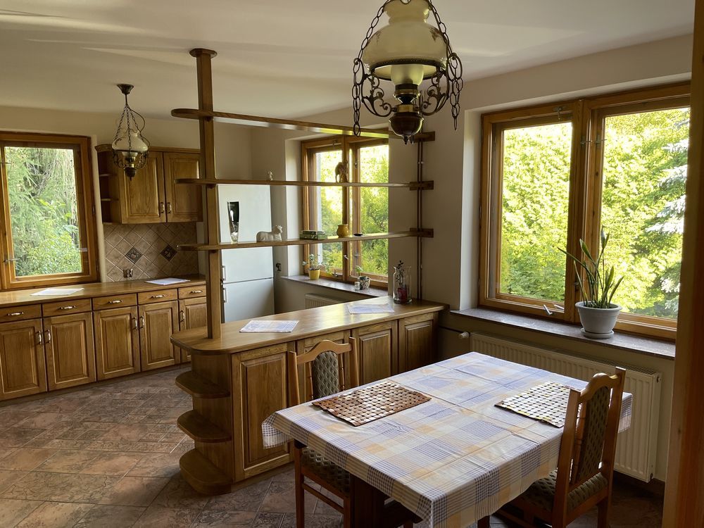 dom wolnostojący, 8 pokoi Nałęczów, ul. Kolejowa. Zdjęcie 2