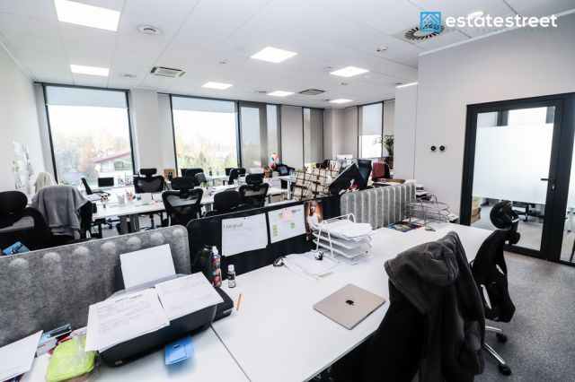 Biuro Kraków Łagiewniki-Borek Fałęcki, ul. Józefa Marcika. Zdjęcie 9