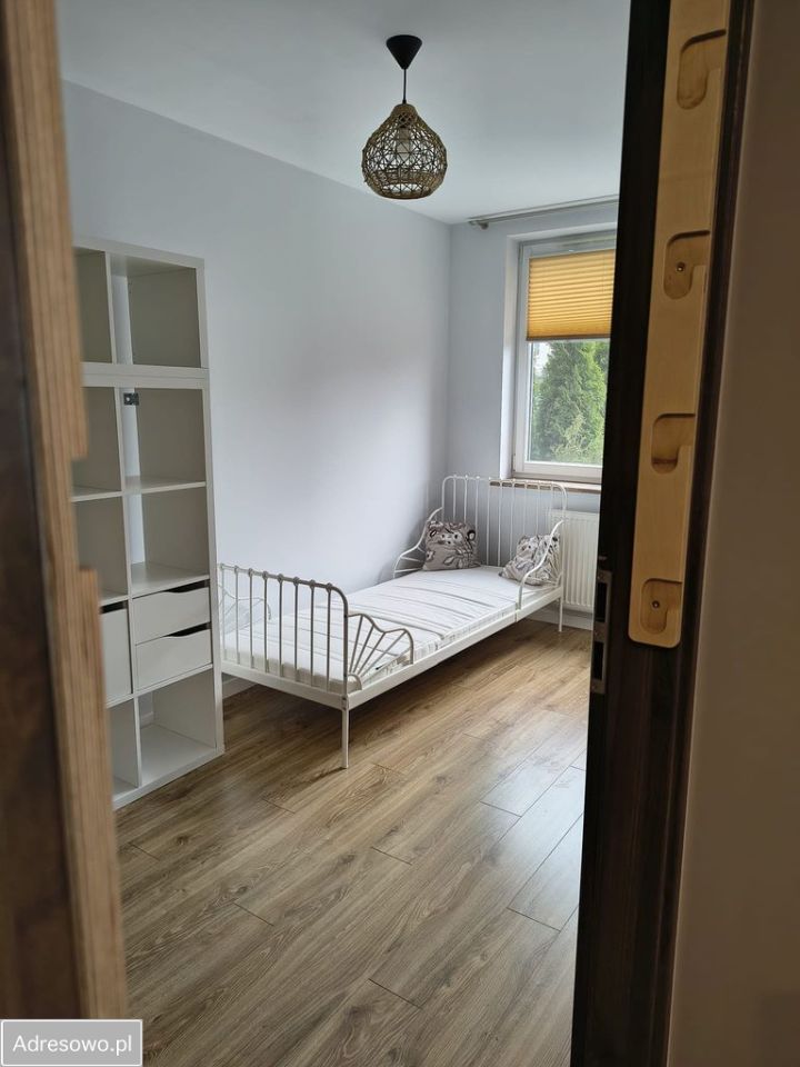 Mieszkanie 3-pokojowe Katowice Kostuchna, ul. Bażantów. Zdjęcie 2