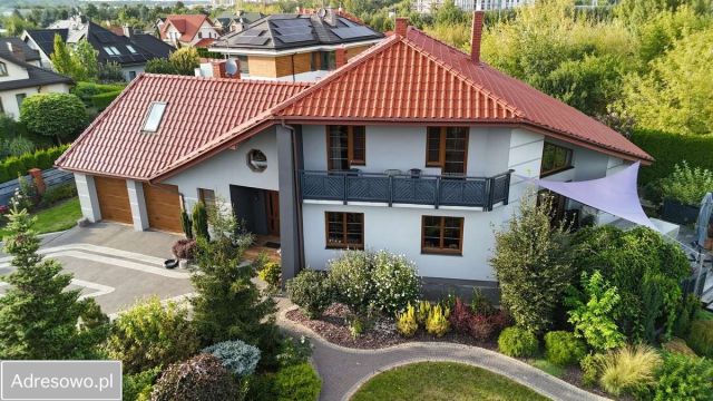 dom wolnostojący, 4 pokoje Radom. Zdjęcie 1