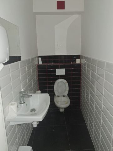 Lokal Kalisz Centrum, ul. Górnośląska. Zdjęcie 8