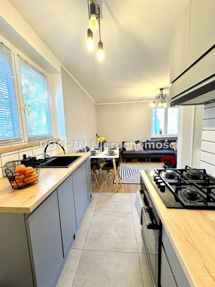 Mieszkanie 3-pokojowe Jastrzębie-Zdrój Zdrój, ul. Władysława Broniewskiego. Zdjęcie 7