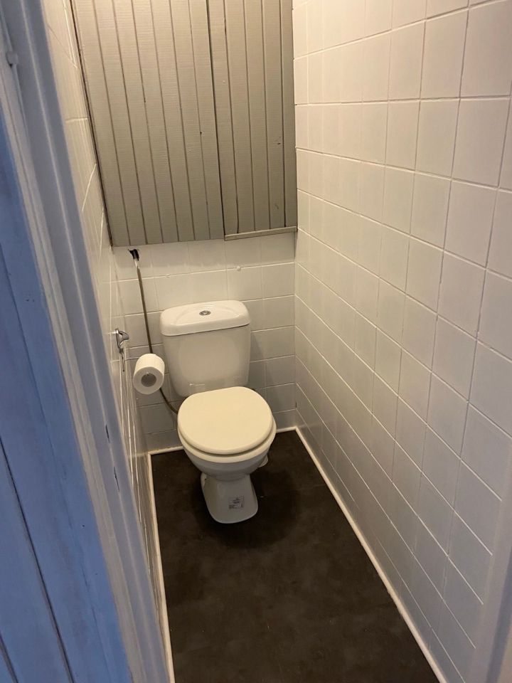 Mieszkanie 3-pokojowe Ożarów. Zdjęcie 4