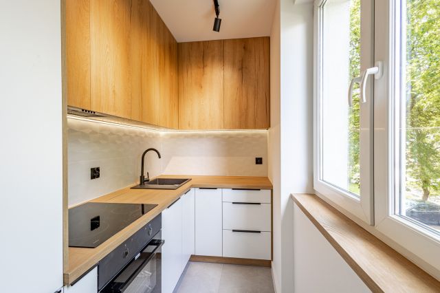 Mieszkanie 2-pokojowe Łódź Dąbrowa, ul. Bolesława Leśmiana. Zdjęcie 1