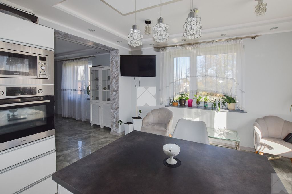 dom wolnostojący, 5 pokoi Skolin