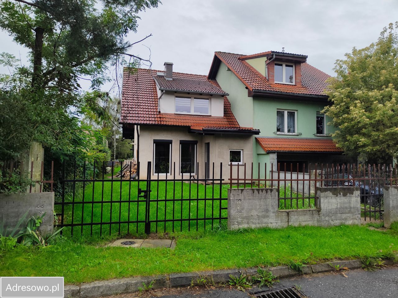 dom szeregowy, 4 pokoje Nysa, ul. Adama Mickiewicza. Zdjęcie 1