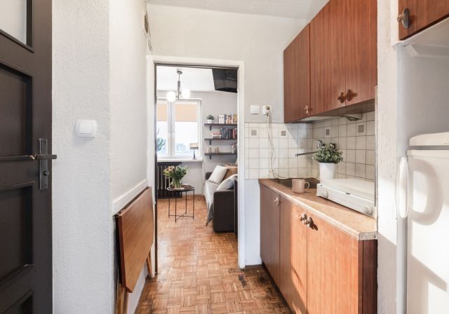 Mieszkanie 1-pokojowe Warszawa Ochota, Aleje Jerozolimskie 139. Zdjęcie 3