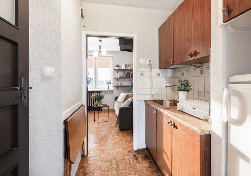 Mieszkanie 1-pokojowe Warszawa Ochota, Aleje Jerozolimskie 139. Zdjęcie 3