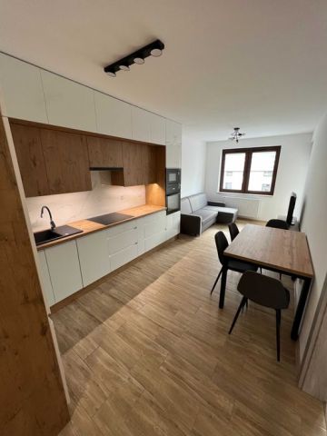 Mieszkanie 2-pokojowe Kraków Mistrzejowice, os. Bohaterów Września. Zdjęcie 1