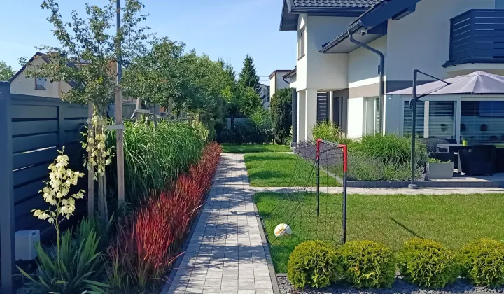 dom wolnostojący, 5 pokoi Luzino, ul. Piękna
