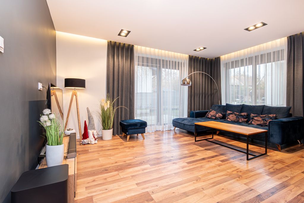 dom wolnostojący, 4 pokoje Kalisz Tyniec, ul. Żwirki i Wigury. Zdjęcie 9