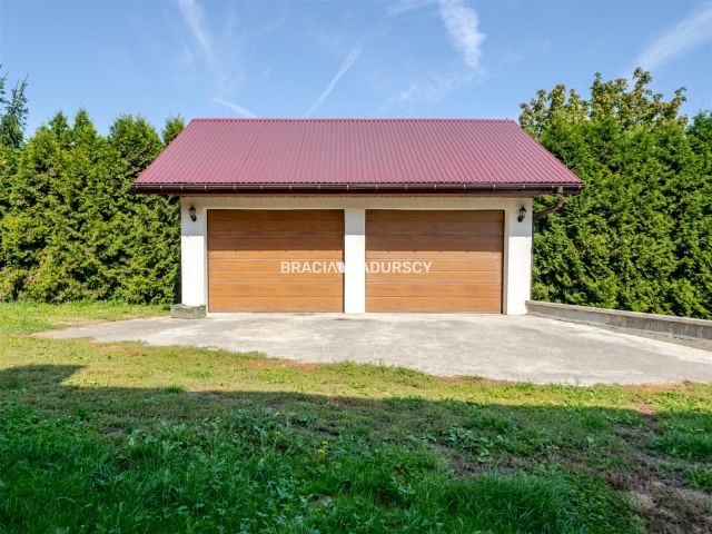 dom wolnostojący, 7 pokoi Chruszczyna Mała. Zdjęcie 7