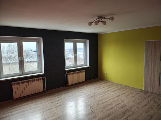 Mieszkanie 4-pokojowe Dębłowo. Zdjęcie 3