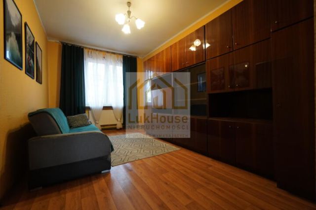 Mieszkanie 3-pokojowe Bytom Karb, ul. Konstytucji. Zdjęcie 1