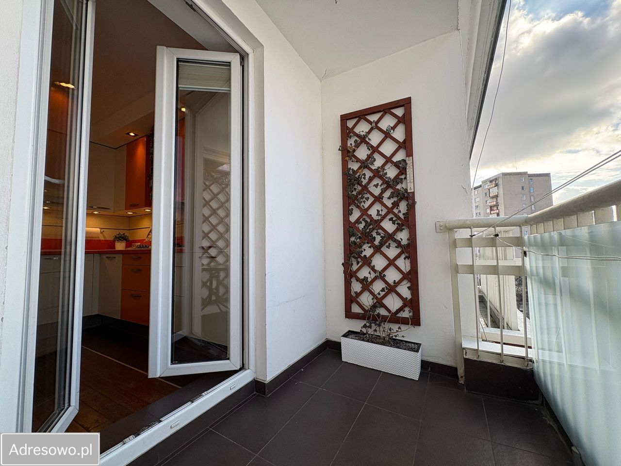 Mieszkanie 5-pokojowe Warszawa Praga-Południe, ul. Władysława Umińskiego. Zdjęcie 4