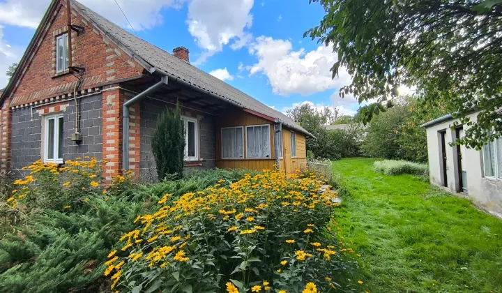 dom wolnostojący, 4 pokoje Majdan Górny, ul. Długa