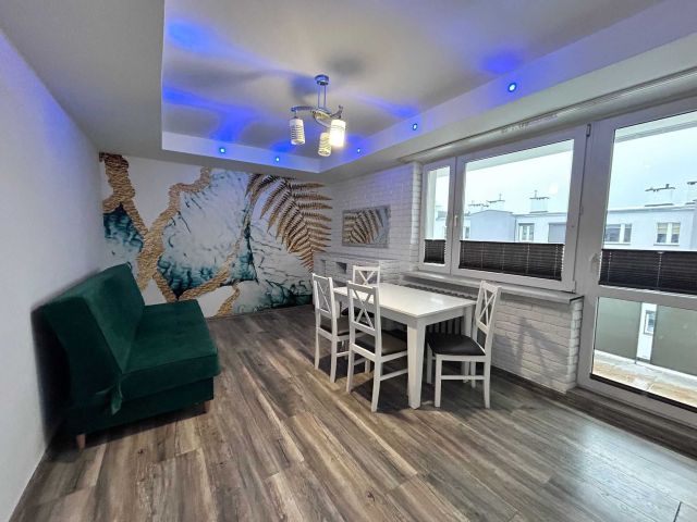 Mieszkanie 3-pokojowe Jastrowie, ul. Wojska Polskiego. Zdjęcie 1