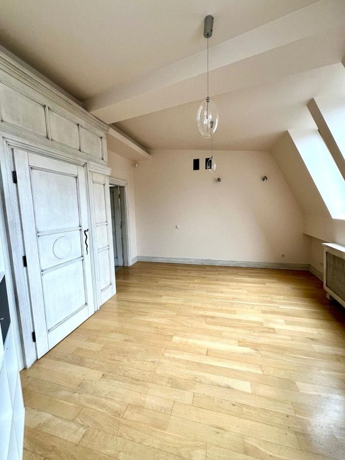 Mieszkanie 5-pokojowe Częstochowa Centrum, ul. Waszyngtona. Zdjęcie 16