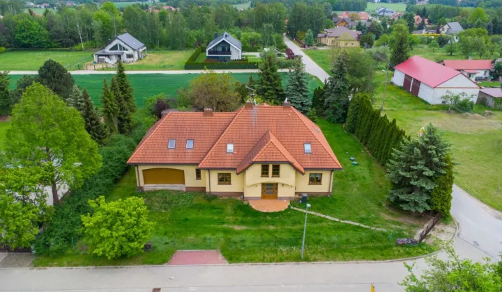 dom wolnostojący, 6 pokoi Kalonka, ul. Zawilcowa