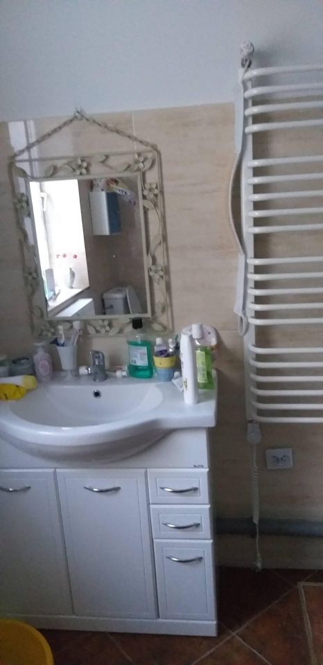 dom wolnostojący, 2 pokoje Łazisko Poręby. Zdjęcie 6