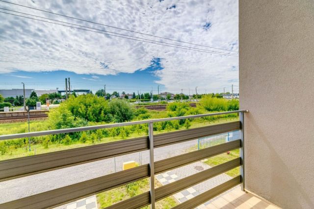 dom szeregowy, 4 pokoje Bieniewice, ul. Dobra. Zdjęcie 26