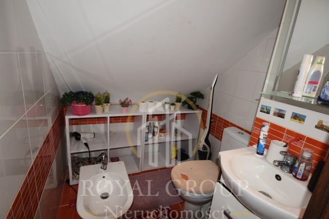 dom wolnostojący, 4 pokoje Nowy Orzechów. Zdjęcie 4