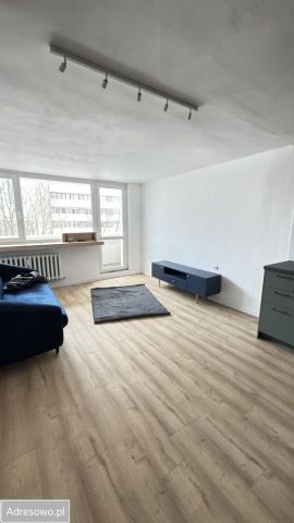 Mieszkanie 2-pokojowe Katowice os. Tysiąclecia, ul. Piastów. Zdjęcie 1