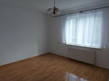budynek wielorodzinny, 3 pokoje Bielsko-Biała Mikuszowice Krakowskie, ul. Narciarska. Zdjęcie 1