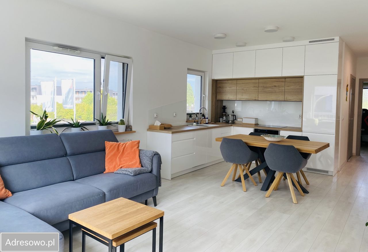 Mieszkanie 6-pokojowe Warzymice, ul. Sympatyczna. Zdjęcie 11